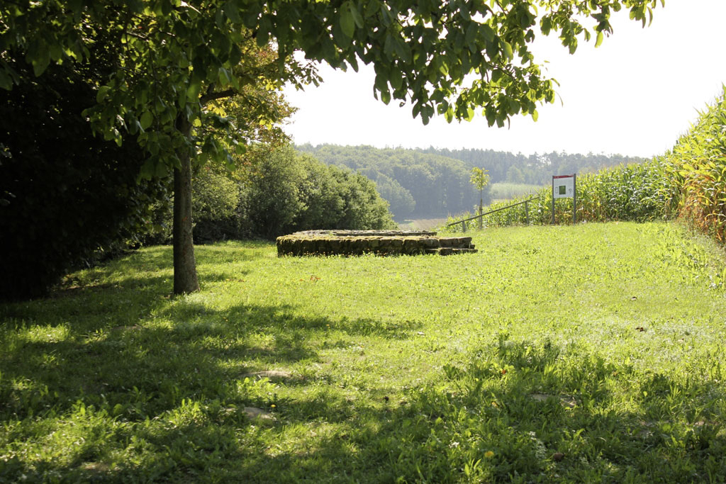Kleinkastell aus Gesteinsüberresten