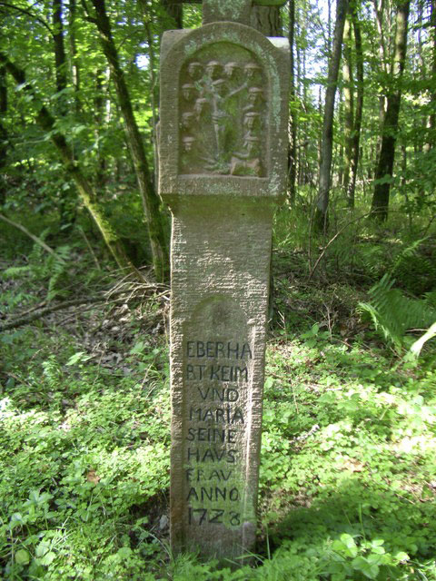 Bildstock im Wald